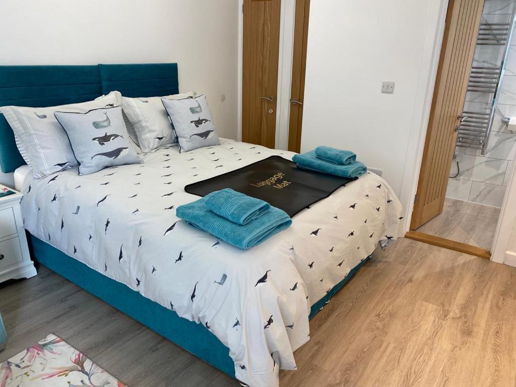 Sweet Caroline - Luxury Studio Stone'S Throw From Mousehole Harbour Bagian luar foto